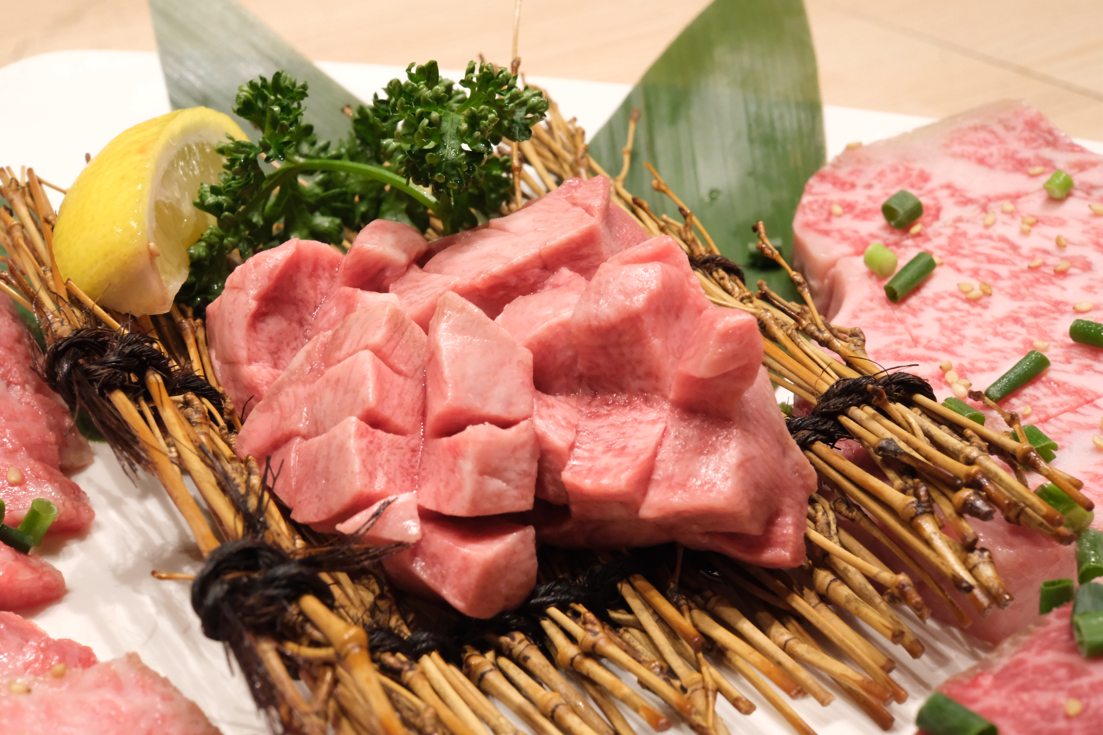 特上タン — 厚切り